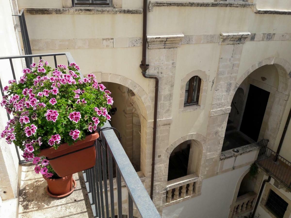 Incantevole Appartamento In Palazzo Storico Ortigia Syracuse Екстер'єр фото